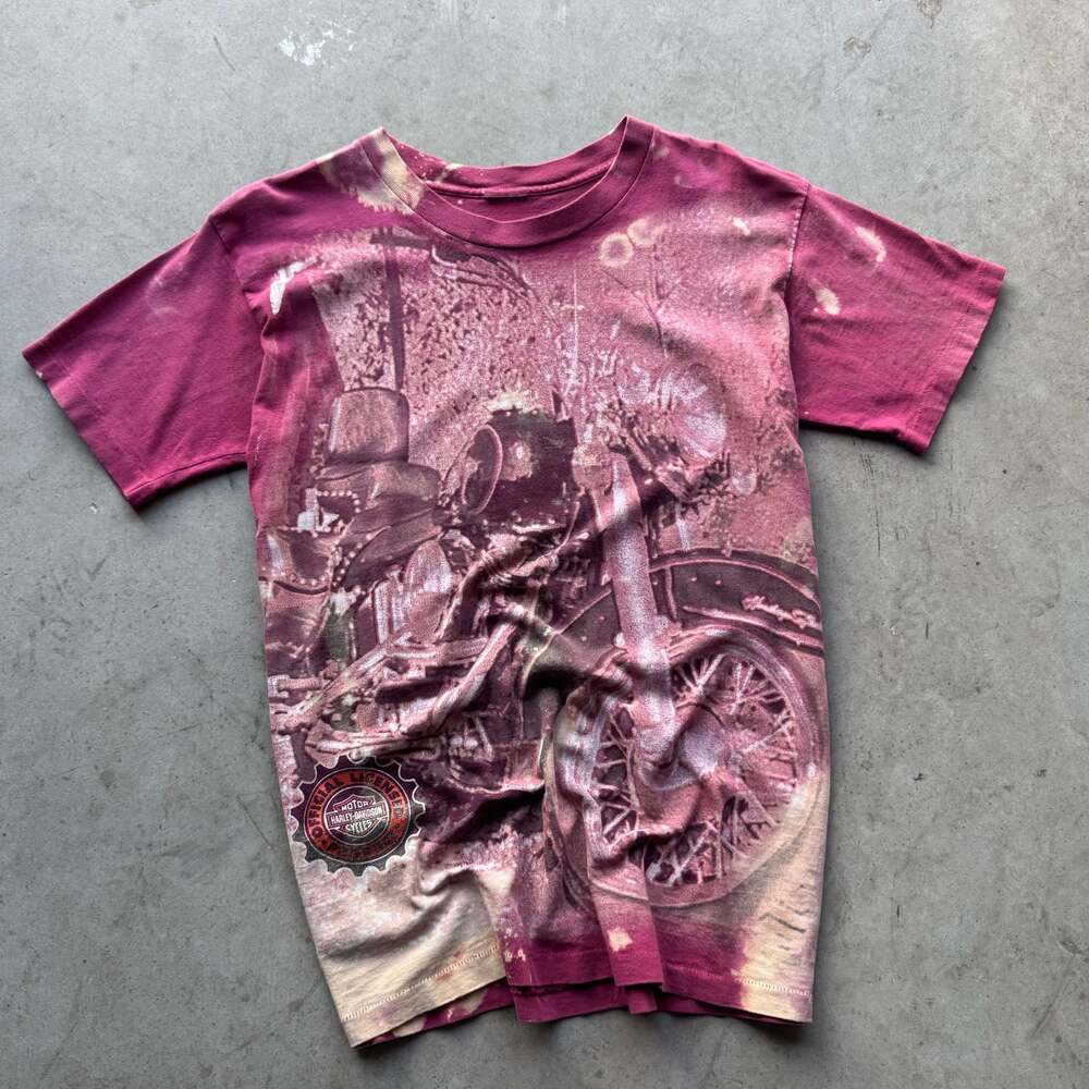 Vintage 90s Harley-Davidson AOP Motorcycle Biker Graphic Bleach T-Shirt